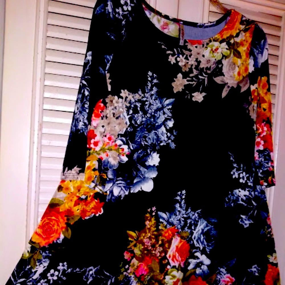 42 Pops Babydoll Dress. View 2